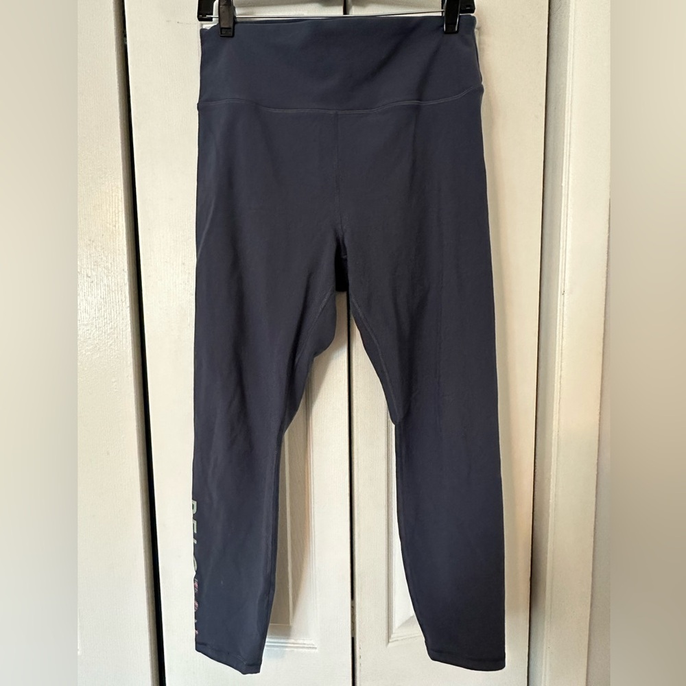 Peloton Soft Gray with Rainbow Logo Performance Leggings